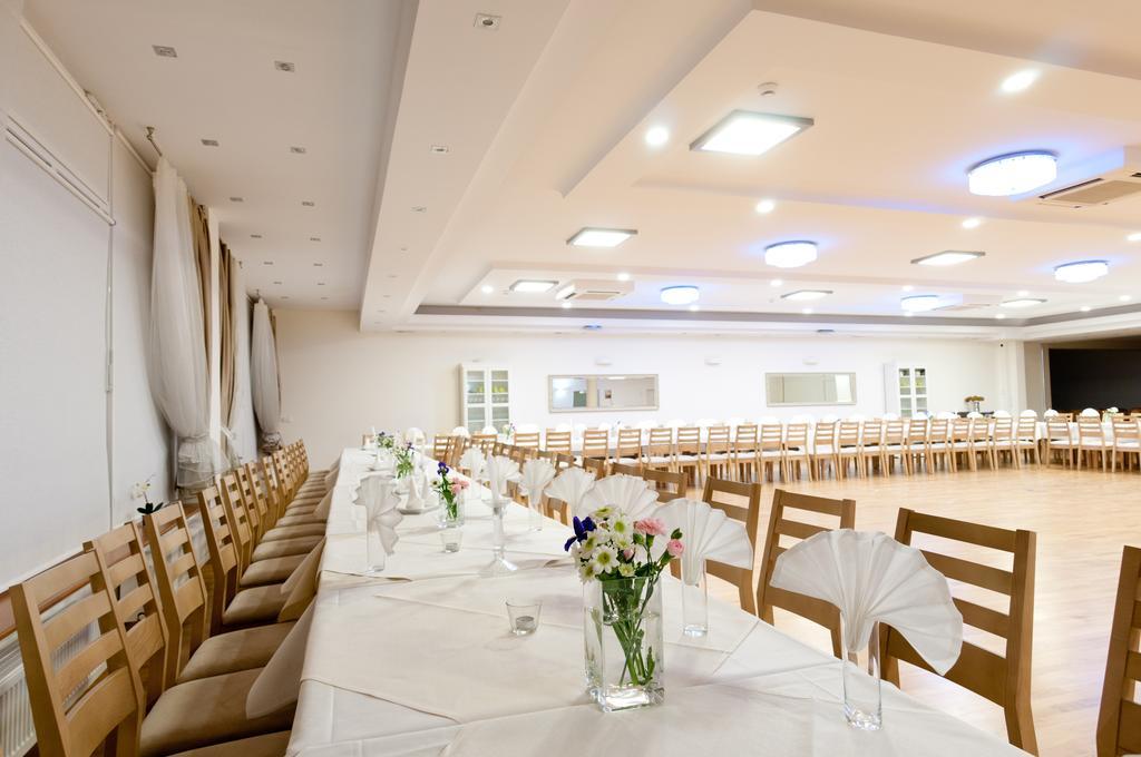 ילנייה גורה Hotel Cieplice Medi & Spa מראה חיצוני תמונה