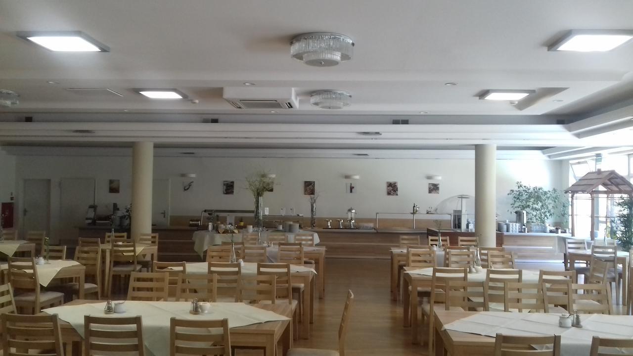 ילנייה גורה Hotel Cieplice Medi & Spa מראה חיצוני תמונה